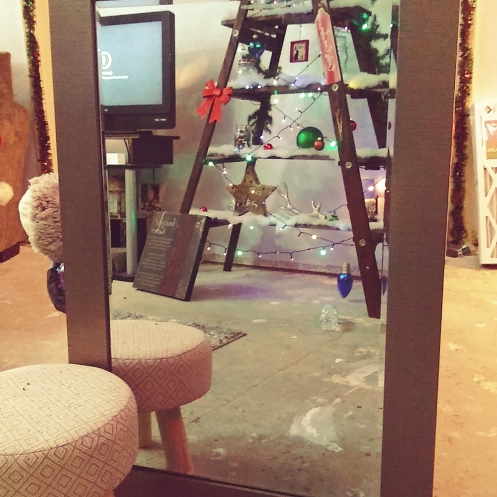 Mirror - Picture 3 of 5